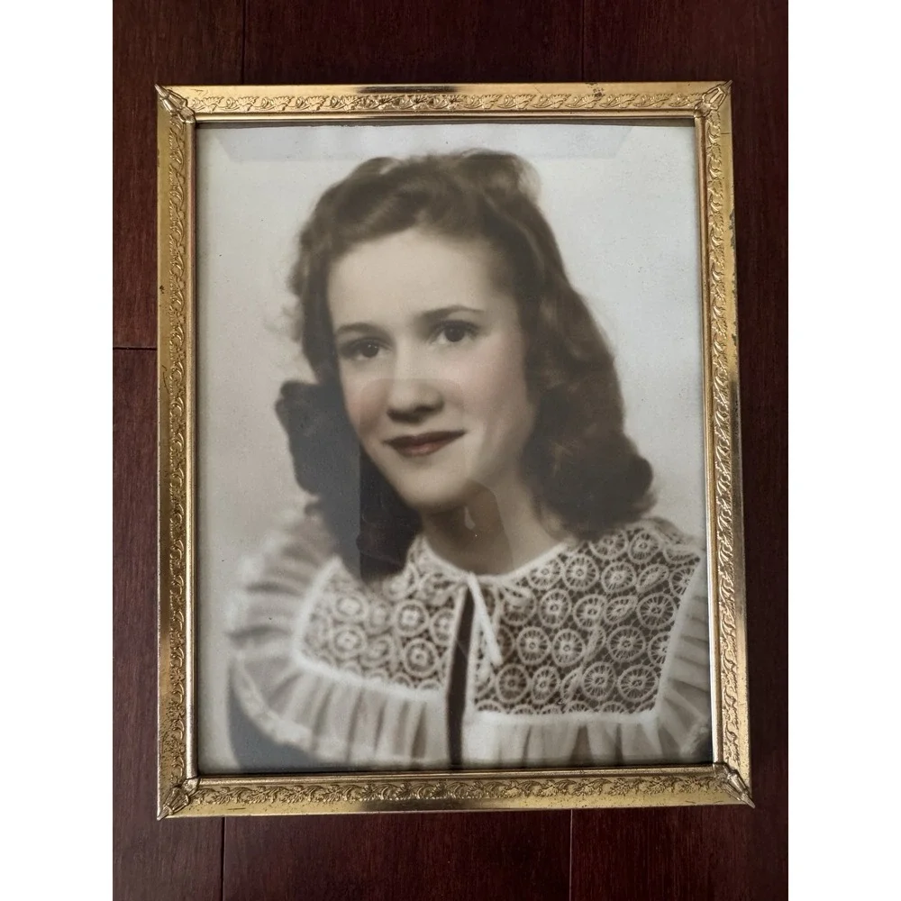 Vintage Hand Tinted Photo Gold Gilt Frame Woman Lace Collar Easel Back 8x11